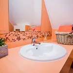 Bed & Breakfast Galantowka 3*