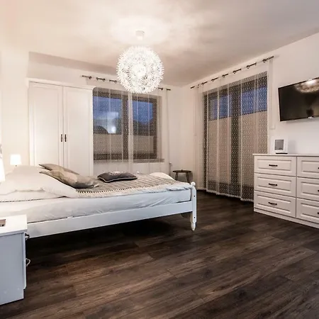 Bed & Breakfast Galantowka 3*